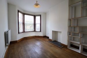 Lounge- click for photo gallery